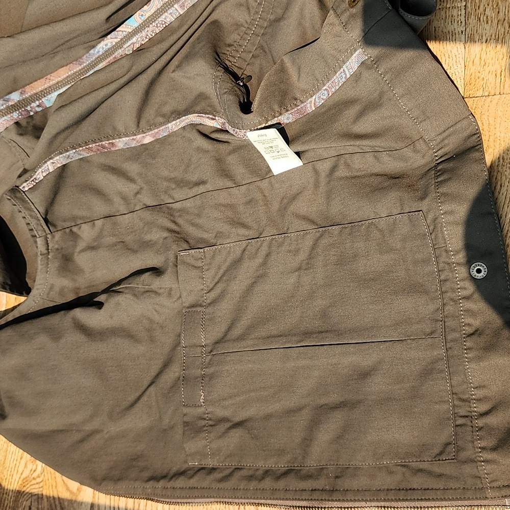 (S) Tilley Women's Cargo Vest Camping Hiking Fishing Athleisure Outdoor Gorpcore - Picture 12 of 12
